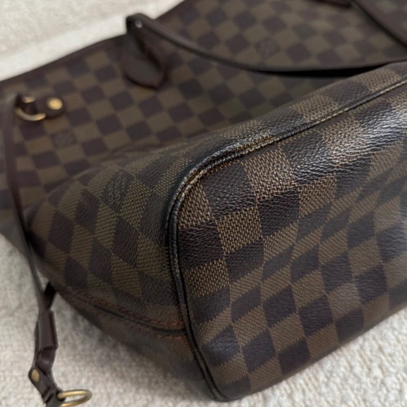 Authentic Louis Vuitton Neverfull PM Damier Ebene - Picture 6 of 16